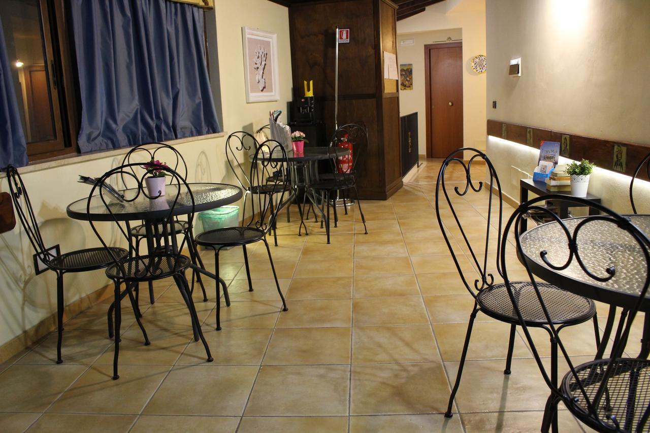 Bed & Breakfasts Conte Perollo 夏卡 外观 照片