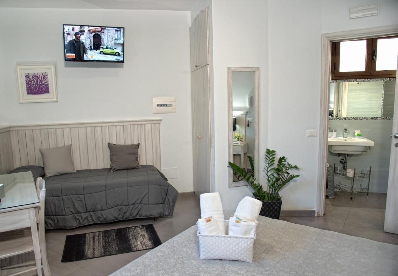 Bed & Breakfasts Conte Perollo 夏卡 外观 照片